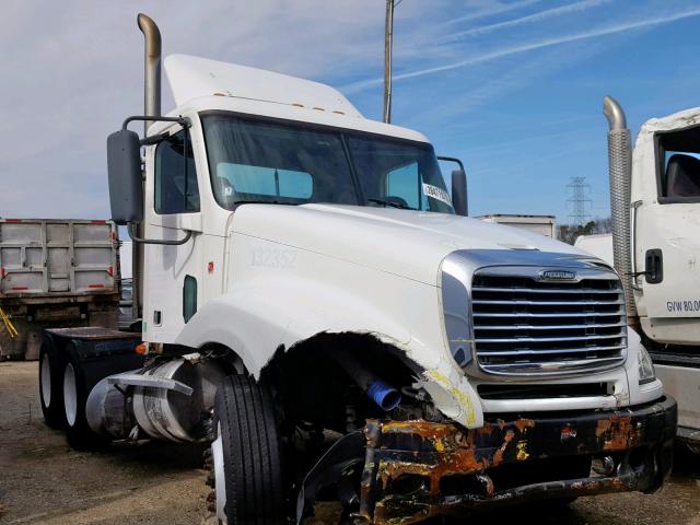 1FUJA6CG47EX57403 - 2007 FREIGHTLINER CONVENTION WHITE photo 1