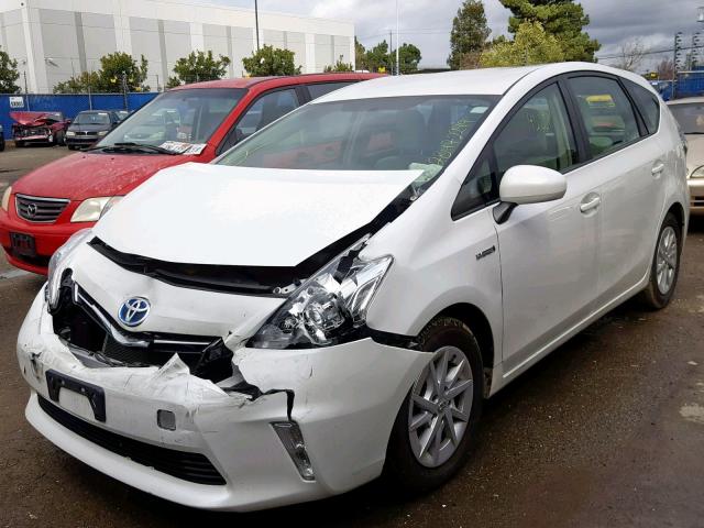 JTDZN3EU2E3339385 - 2014 TOYOTA PRIUS V WHITE photo 2