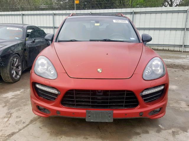 WP1AD2A28DLA72877 - 2013 PORSCHE CAYENNE GT RED photo 9