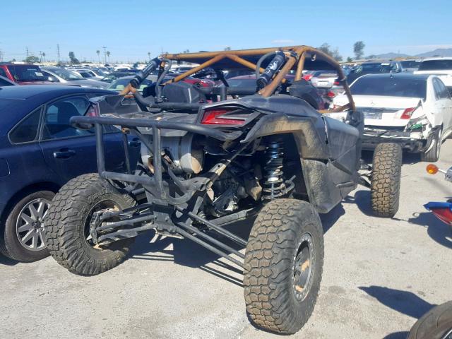 3JBVXAW24JK000466 - 2018 CAN-AM MAVERICK X BLACK photo 4