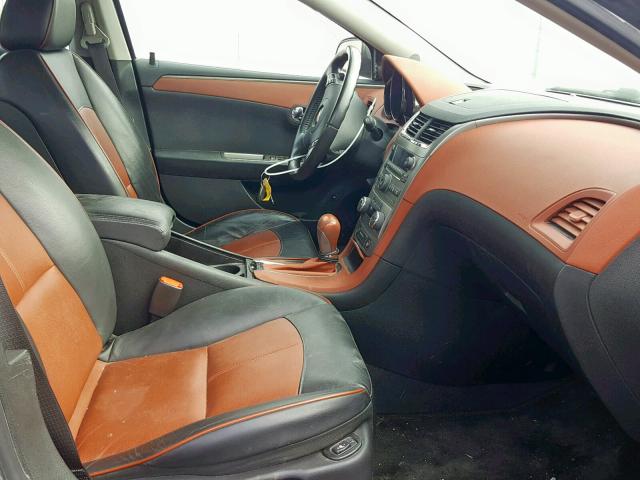 1G1ZK577984245006 - 2008 CHEVROLET MALIBU LTZ ნაცრისფერი ფოტო 5