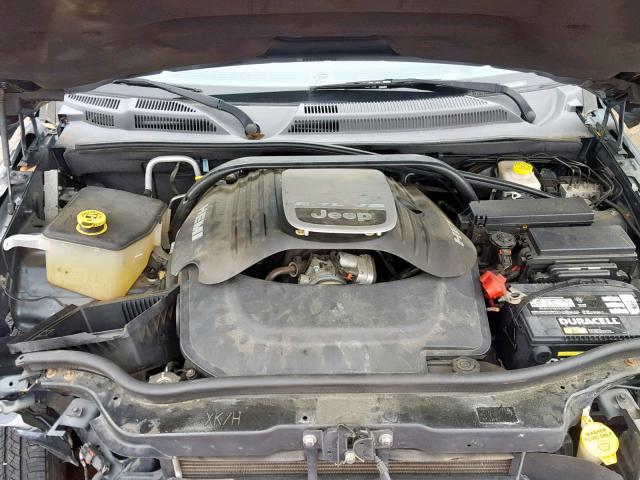 1J8HG58236C364558 - 2006 JEEP COMMANDER BLUE photo 7