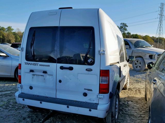 NM0LS7DN1AT032071 - 2010 FORD TRANSIT CO WHITE photo 4