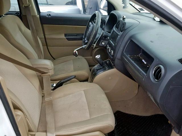 1J4NF1FBXBD135592 - 2011 JEEP COMPASS SP Ağ foto 5