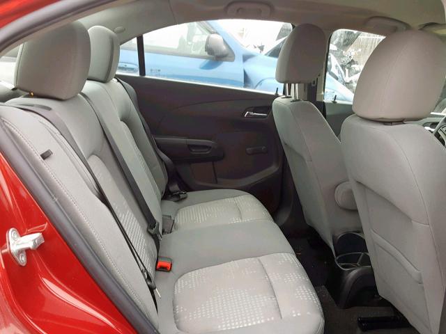 1G1JA5SH1D4247150 - 2013 CHEVROLET SONIC LS 红色 照片 6