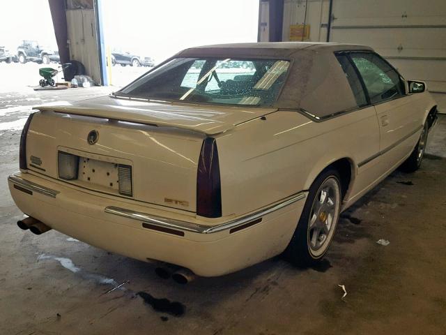 1G6ET1295XU600873 - 1999 CADILLAC ELDORADO T WHITE photo 4