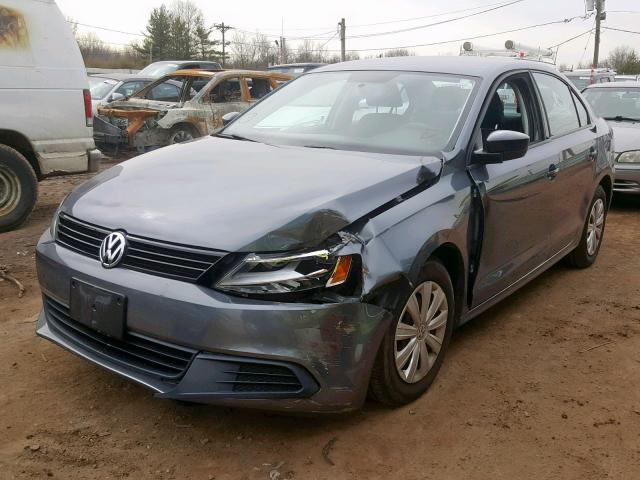 3VW2K7AJ9DM307573 - 2013 VOLKSWAGEN JETTA BASE GRAY photo 2