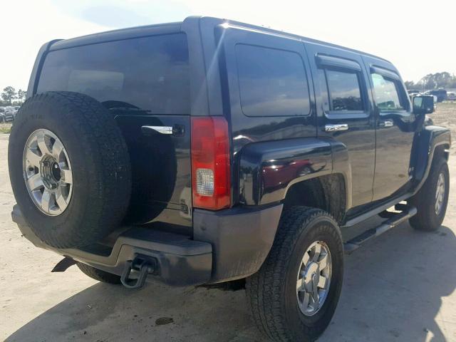 5GTEN13E898108961 - 2009 HUMMER H3 BLACK photo 4