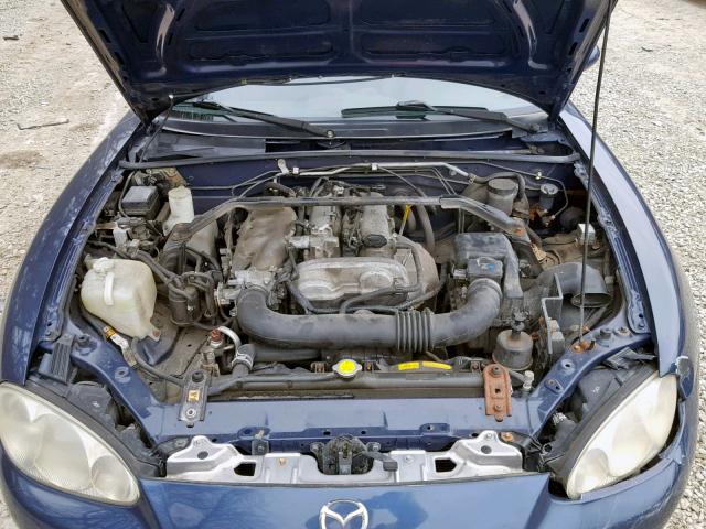 JM1NB353620223313 - 2002 MAZDA MX-5 MIATA BLUE photo 7