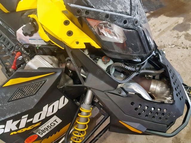 2BPSUECB7CV000232 - 2012 SKI DOO MXZ 600 BLACK photo 7