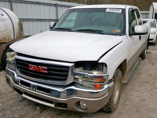 2GTEK19TX31325282 - 2003 GMC NEW SIERRA WHITE photo 2