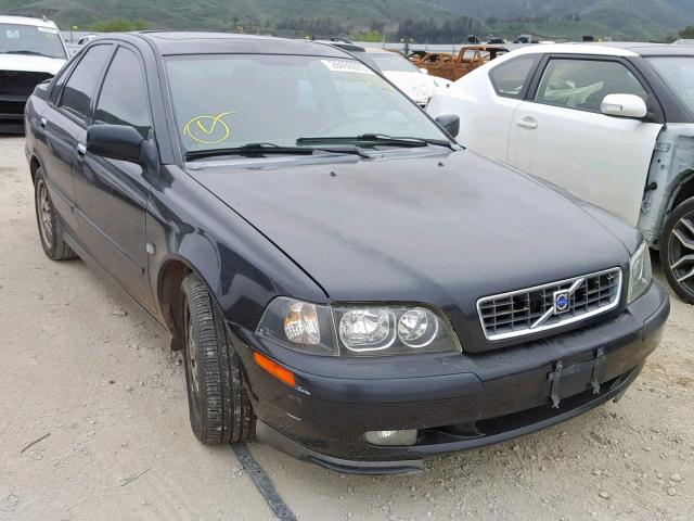 YV1VS27564F030999 - 2004 VOLVO S40 1.9T BLACK photo 1