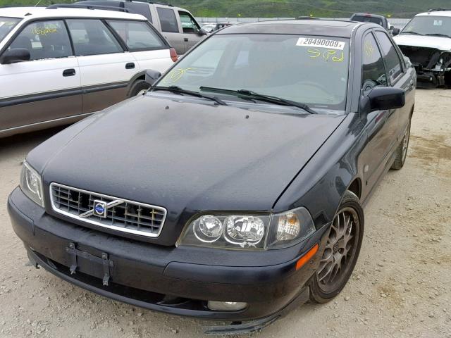 YV1VS27564F030999 - 2004 VOLVO S40 1.9T BLACK photo 2