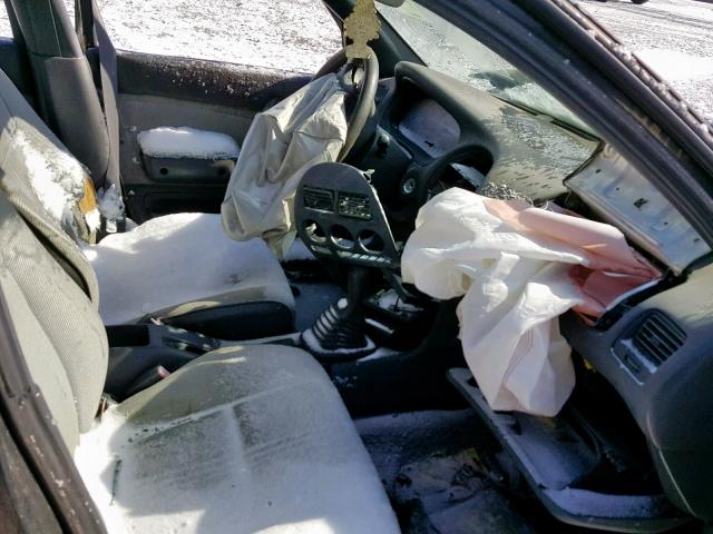 1Y1SK5365RZ077032 - 1994 GEO PRIZM BASE ნაცრისფერი ფოტო 5