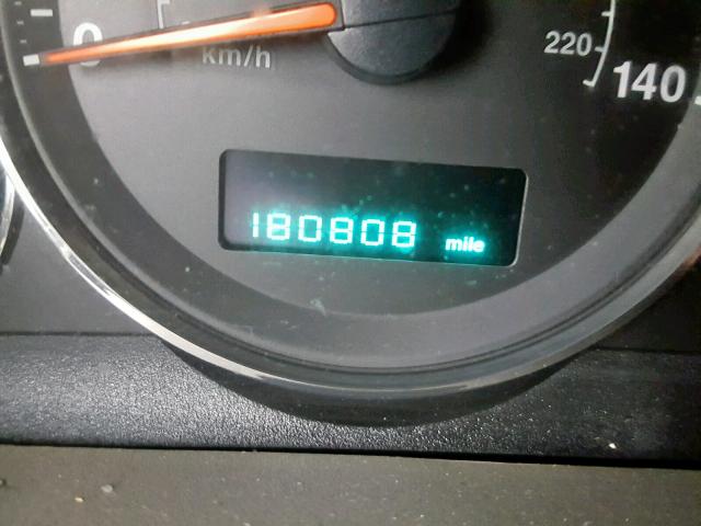 1J8HH58N86C355068 - 2006 JEEP COMMANDER WHITE photo 8