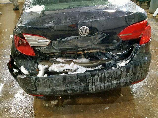3VW2K7AJ2EM352551 - 2014 VOLKSWAGEN JETTA BASE BLACK photo 9