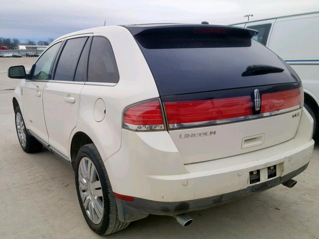 2LMDU68C88BJ20601 - 2008 LINCOLN MKX WHITE photo 3