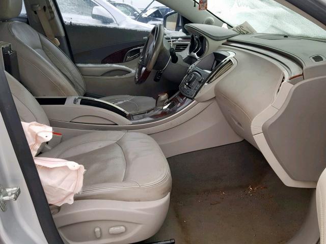 1G4GF5E32CF221528 - 2012 BUICK LACROSSE P SILVER photo 5