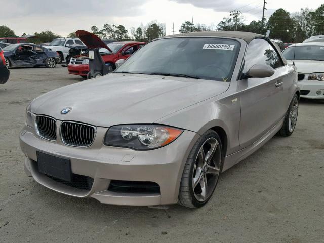 WBAUN93599VK41129 - 2009 BMW 135 I TAN photo 2