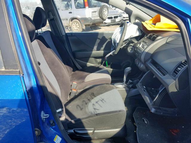 JHMGD38658S032812 - 2008 HONDA FIT SPORT BLUE photo 5