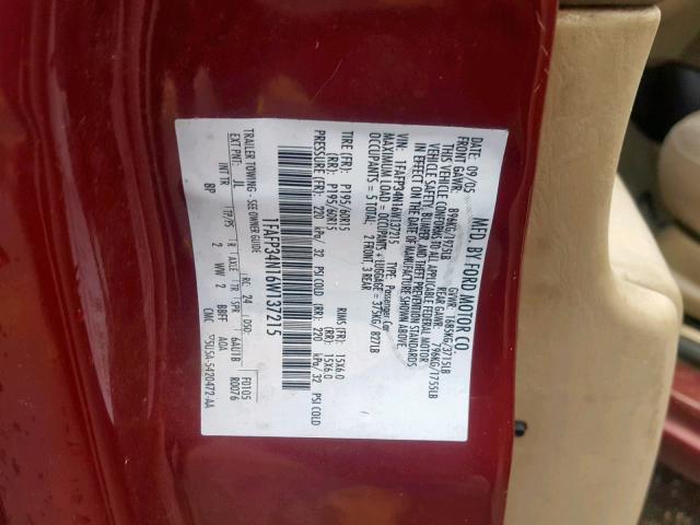 1FAFP34N16W137215 - 2006 FORD FOCUS ZX4 MAROON photo 10