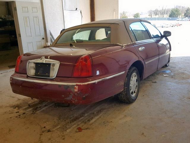 1LNFM83W2WY681331 - 1998 LINCOLN TOWN CAR C MAROON photo 4