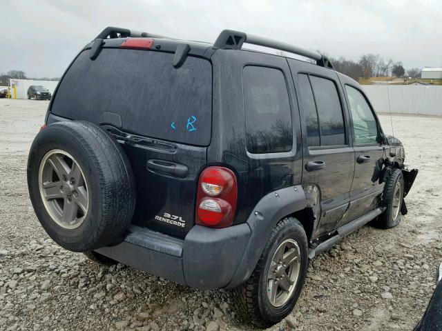 1J4GL38K65W723895 - 2005 JEEP LIBERTY RE BLACK photo 4