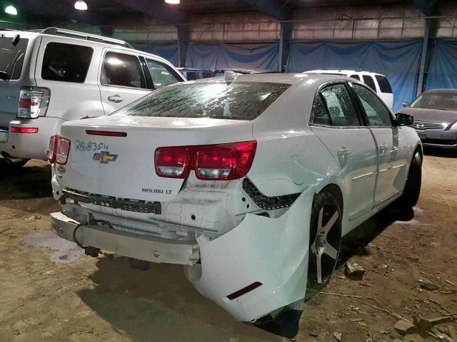 1G11C5SL1FF242374 - 2015 CHEVROLET MALIBU 1LT თეთრი ფოტო 4
