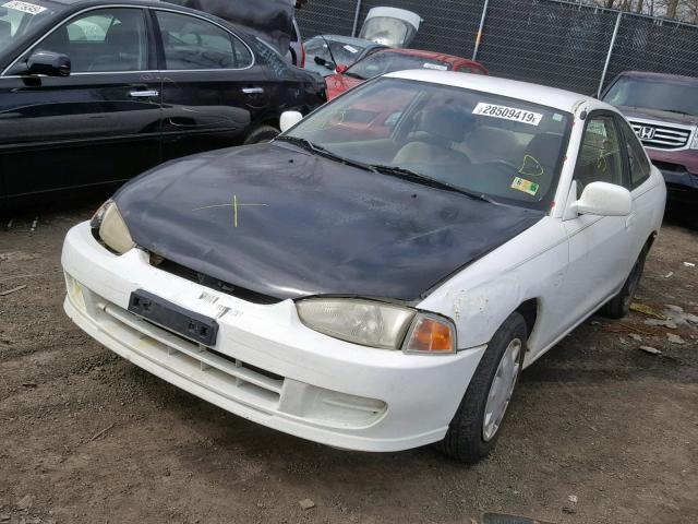 JA3AY31C11U049949 - 2001 MITSUBISHI MIRAGE LS WHITE photo 2