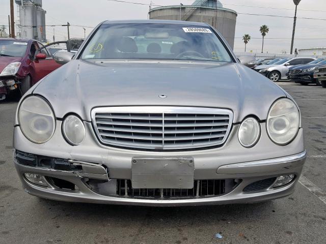 WDBUF65J43A192914 - 2003 MERCEDES-BENZ E 320 SILVER photo 9