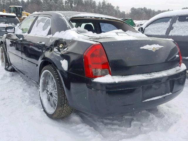 2C3JA43R65H652163 - 2005 CHRYSLER 300 BLACK photo 3