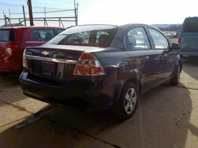 KL1TD56EX9B613088 - 2009 CHEVROLET AVEO LS BLACK photo 4