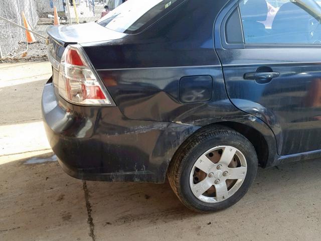 KL1TD56EX9B613088 - 2009 CHEVROLET AVEO LS BLACK photo 9