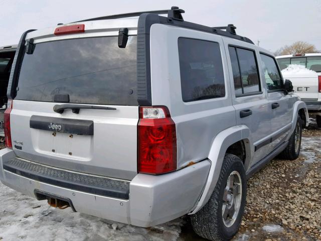1J8HG48N76C181040 - 2006 JEEP COMMANDER SILVER photo 4