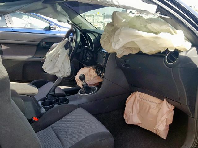 JTKJF5C73E3088629 - 2014 TOYOTA SCION TC Қара фото 5