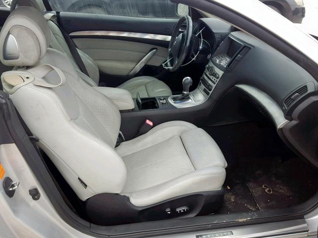 JNKCV66E39M720580 - 2009 INFINITI G37 BASE SILVER photo 5