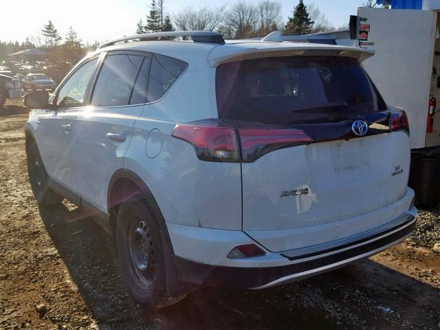 JTMJJREV4JD211688 - 2018 TOYOTA RAV4 HV SE WHITE photo 3