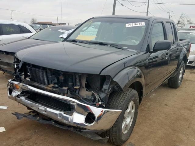 1N6AD07W05C439723 - 2005 NISSAN FRONTIER C BLACK photo 2