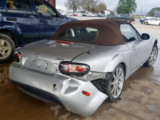 JM1NC25F160105399 - 2006 MAZDA MX-5 MIATA SILVER photo 4