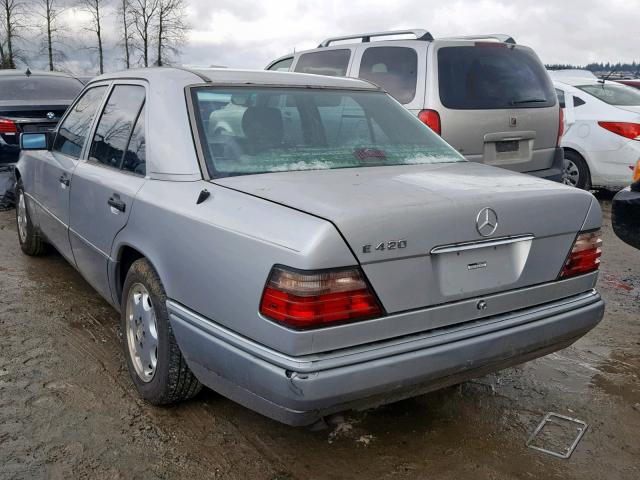 WDBEA34E6SC174696 - 1995 MERCEDES-BENZ E 420 BASE SILVER photo 3