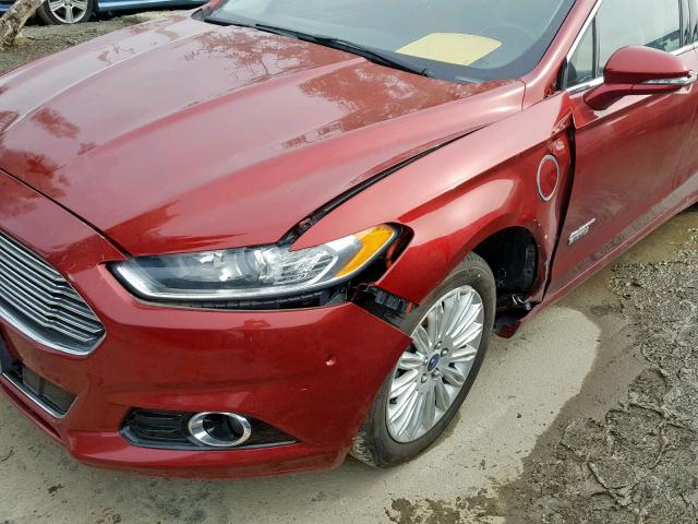 3FA6P0SU2DR274026 - 2013 FORD FUSION TIT RED photo 9