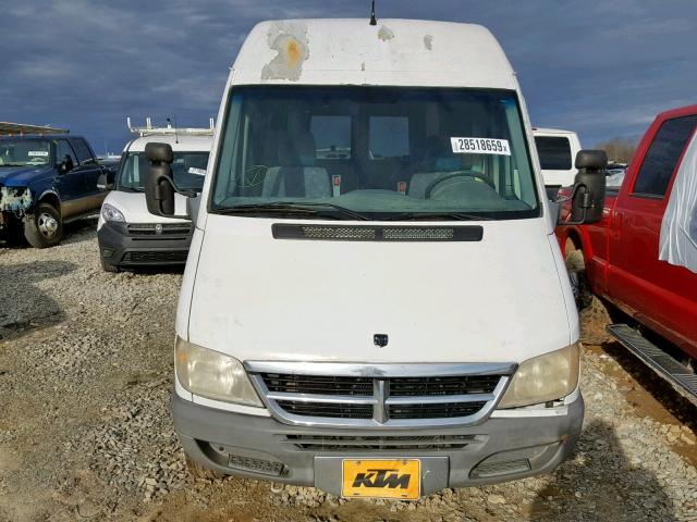 WD0PD544655841058 - 2005 DODGE SPRINTER 3 WHITE photo 9