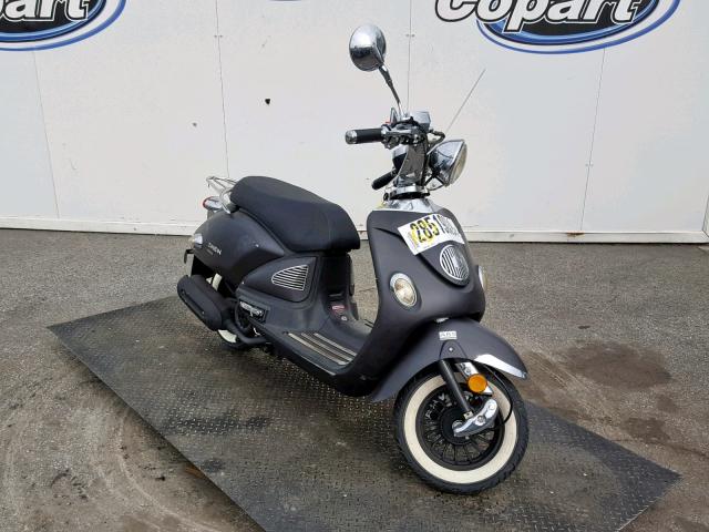 L5YTCKPA3G1156383 - 2016 ZNEN SCOOTER GRAY photo 1