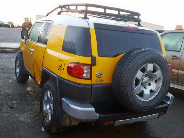 JTEBU11F08K047000 - 2008 TOYOTA FJ CRUISER YELLOW photo 3