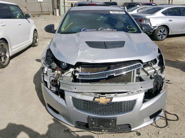 1G1PC5SH5B7223482 - 2011 CHEVROLET CRUZE LS SILVER photo 9