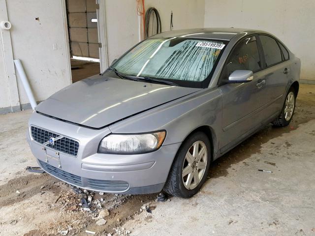 YV1MS382762202148 - 2006 VOLVO S40 2.4I GRAY photo 2