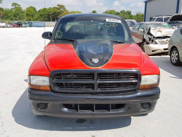 1B7GL26Z2XS112000 - 1999 DODGE DAKOTA RED photo 9