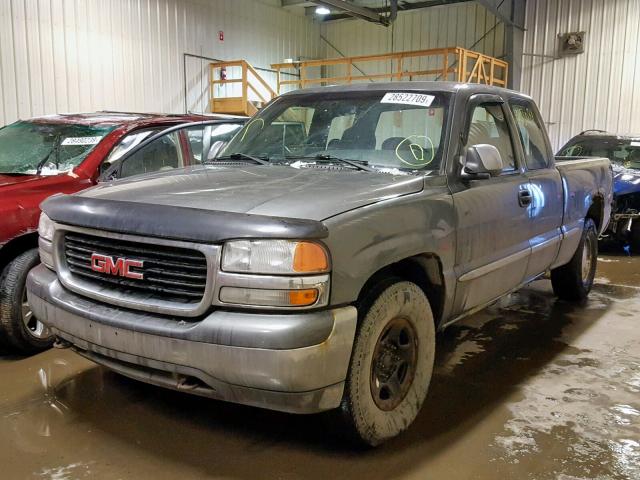 2GTEK19TX21219753 - 2002 GMC NEW SIERRA GRAY photo 2