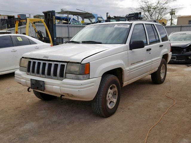 1J4GZ48Y3WC290886 - 1998 JEEP GRAND CHER WHITE photo 2