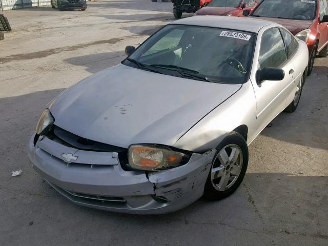 1G1JF12F457113287 - 2005 CHEVROLET CAVALIER L SILVER photo 2